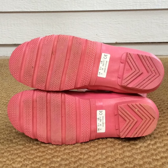 🎉2 X HOST PICK🎉Hunter Boots - Glossy Pink Size 7 - Picture 4 of 4